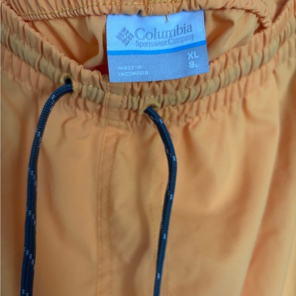 Columbia Vibrant Orange athletic Hiking Fishing Y2K Gorpcore shorts - Picture 6 of 7